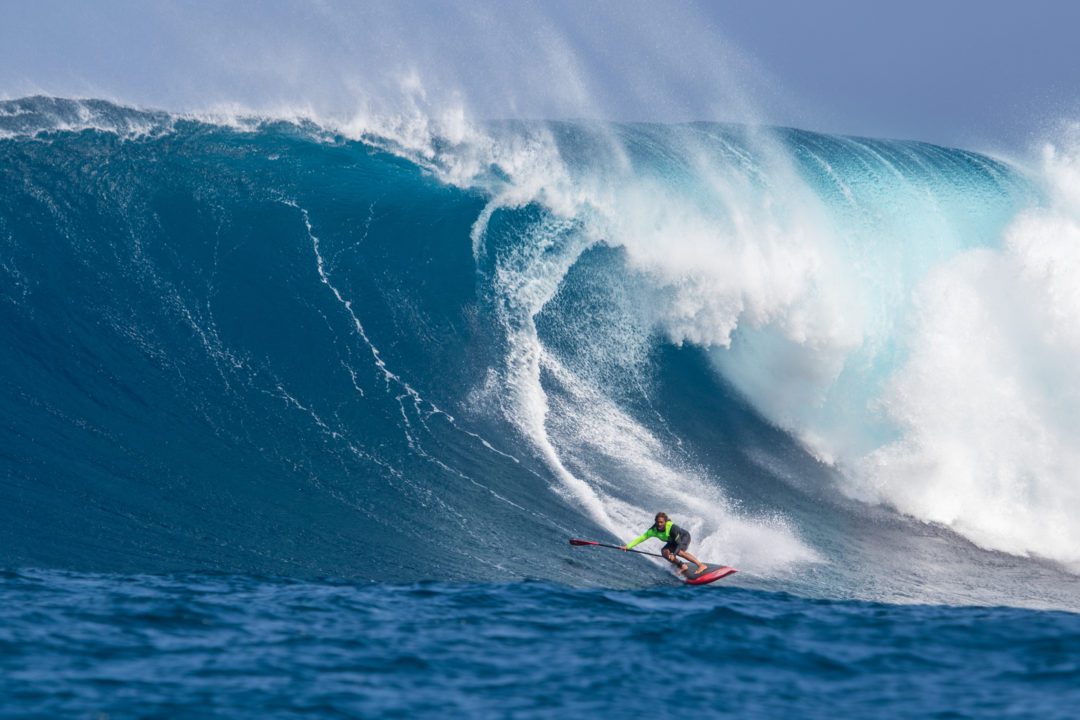 Jimmy Lewis BOMBORA 10’6″x28.5″x4.25″ (135L)