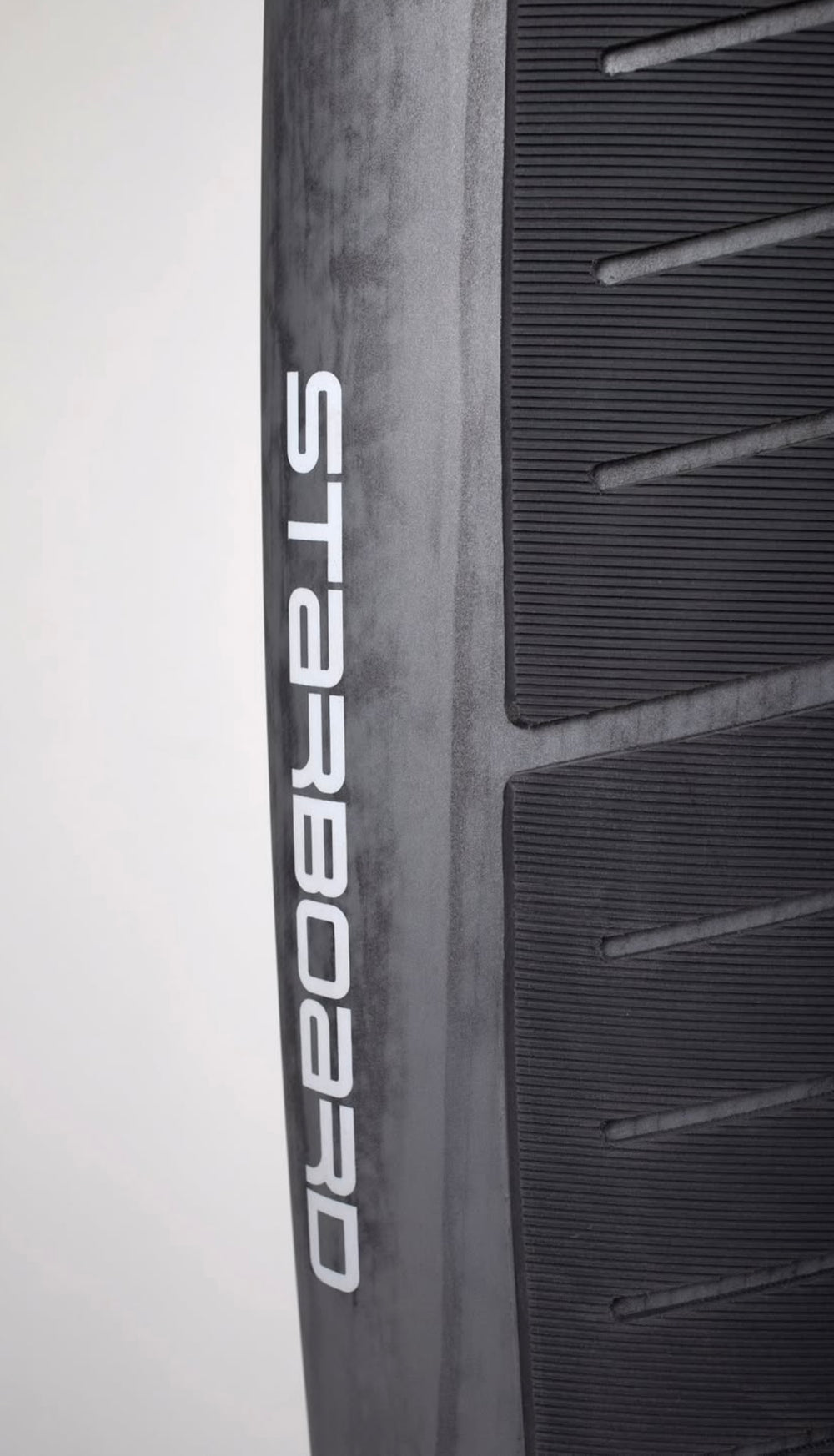 Starboard 2026 TwinFin Acute Custom Carbon -
